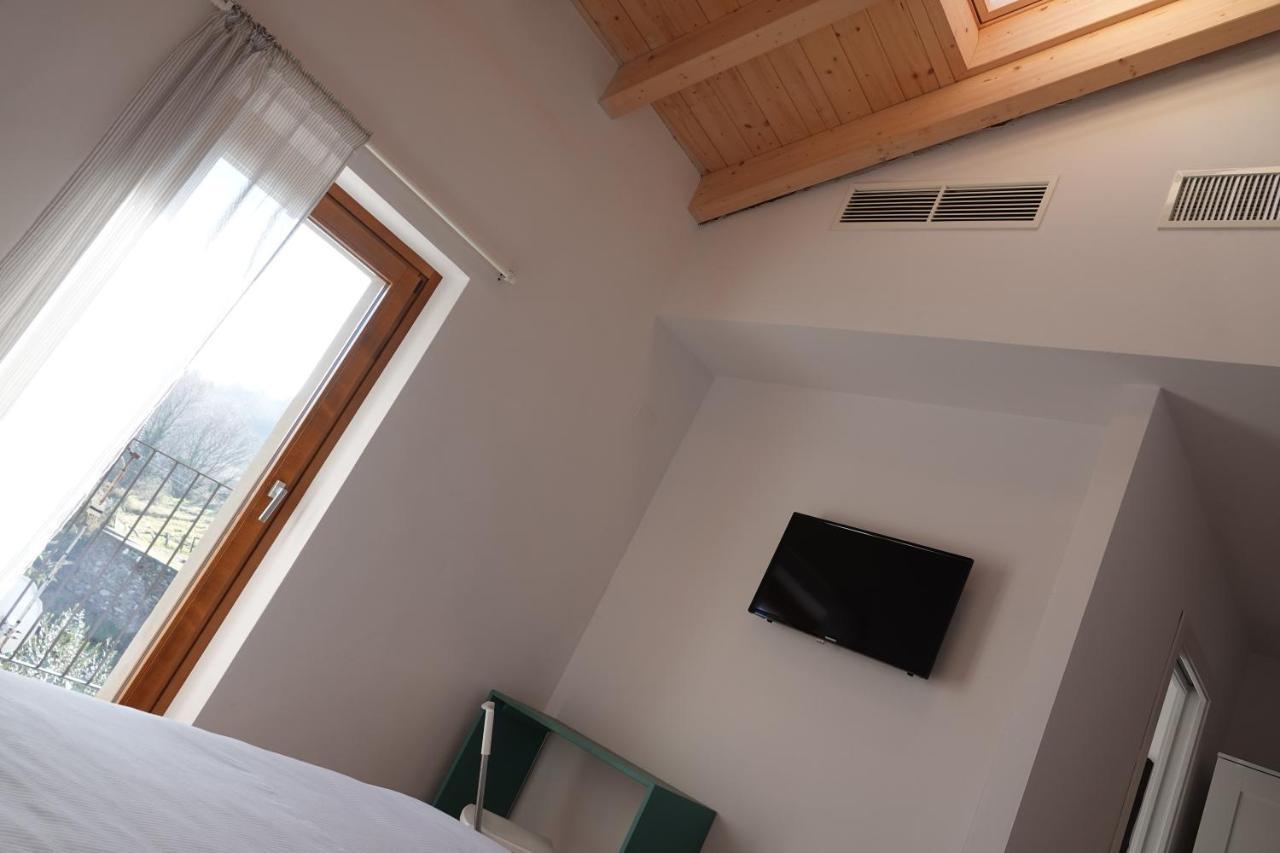 Bed and Breakfast Casale Bella.Vista Pianello Del Lario Экстерьер фото