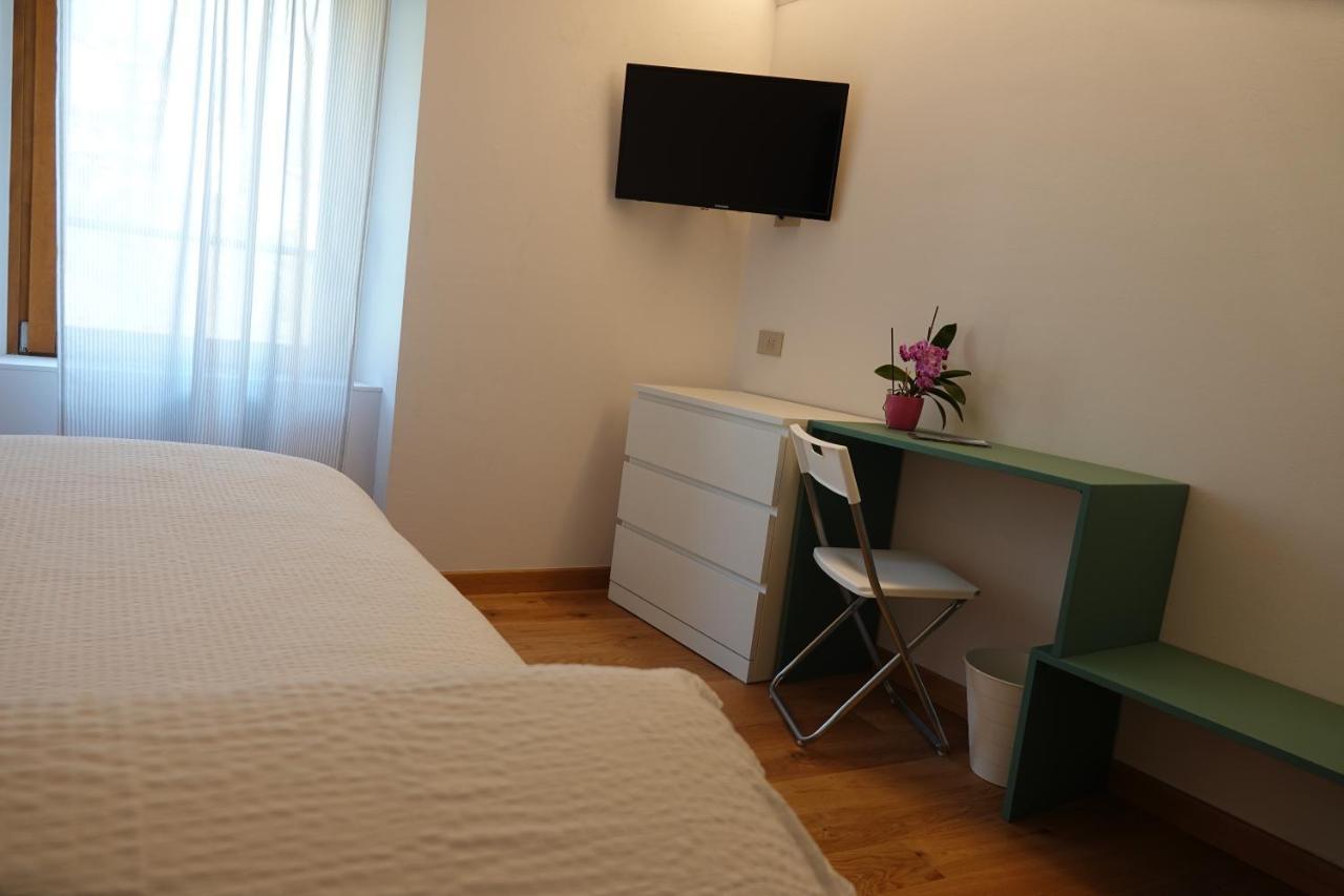 Bed and Breakfast Casale Bella.Vista Pianello Del Lario Экстерьер фото